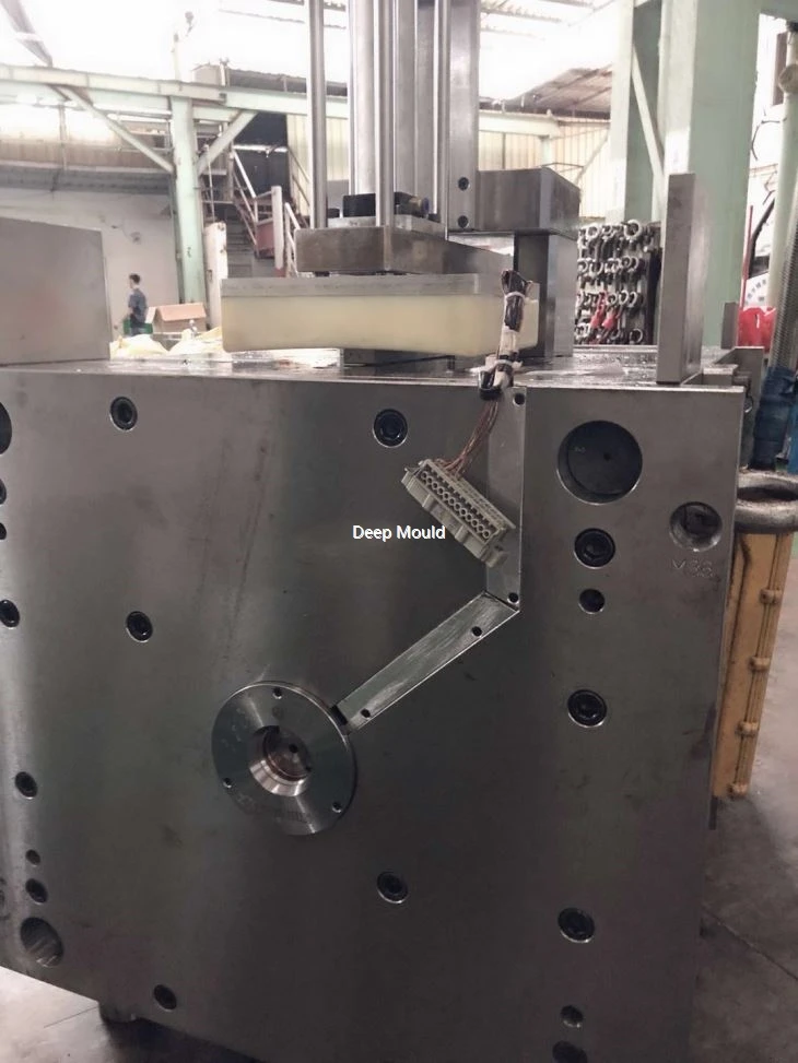 Plastic Container Molds