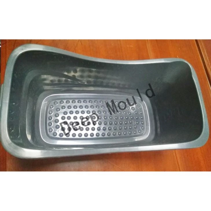Precision Plastic Container Mold